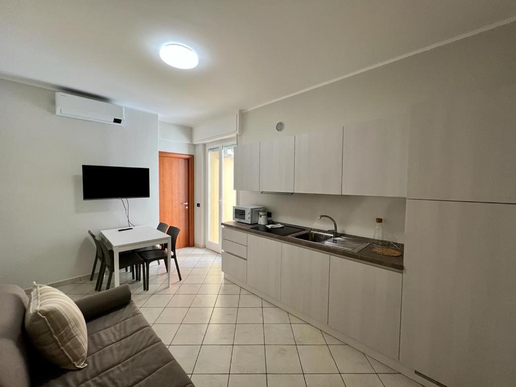 De Amicis Appartement Pietra Ligure Buitenkant foto